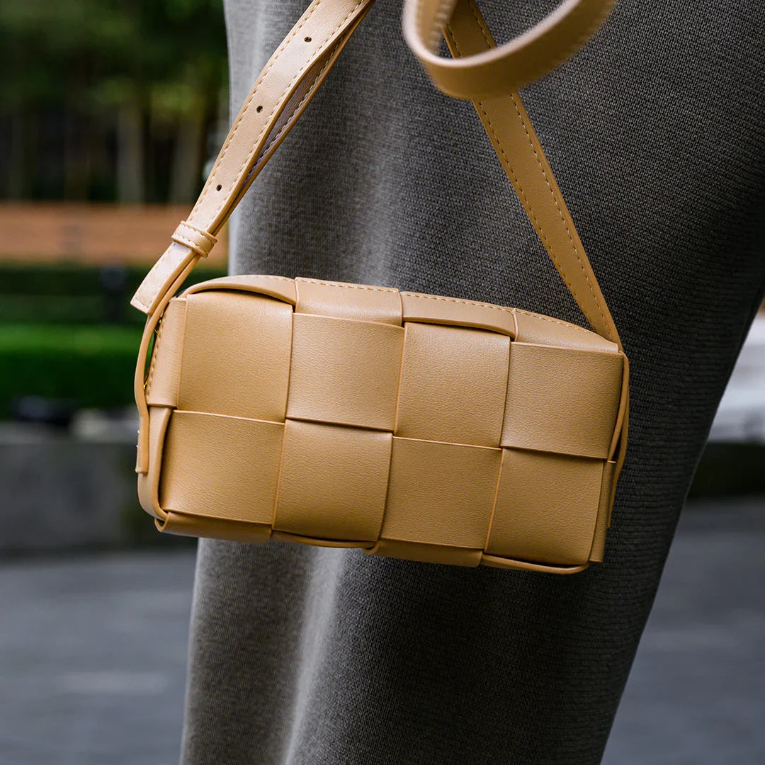 Vioraia Helene Shoulder Bag