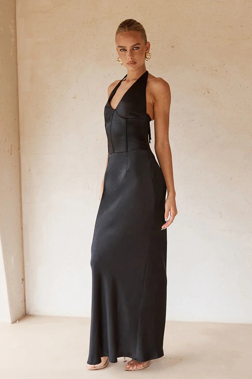 ASADA MAXI DRESS - BLACK