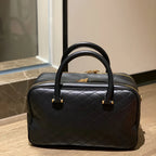 Vioraia Xiana Crossbody Bag