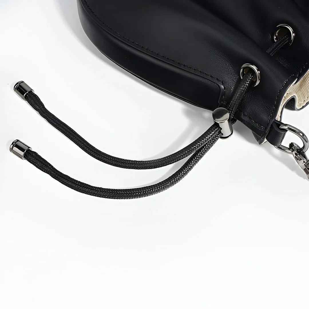 Vioraia Nyla Shoulder Bag