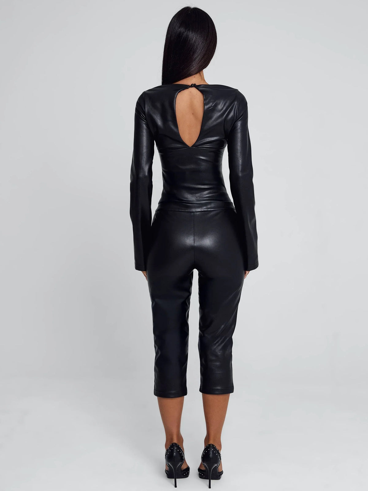 SIVANA CAPRI PANT BLACK