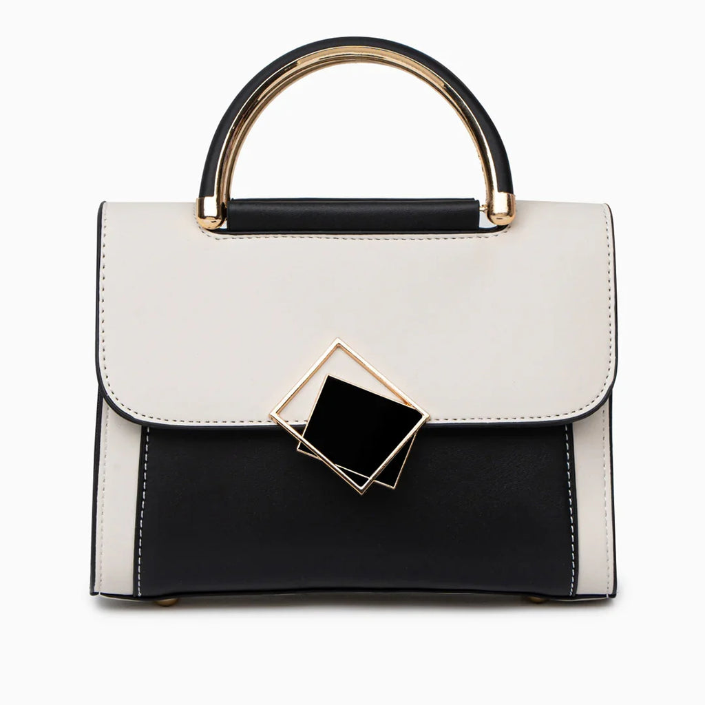 Vioraia Rylee Flair Shoulder Bag