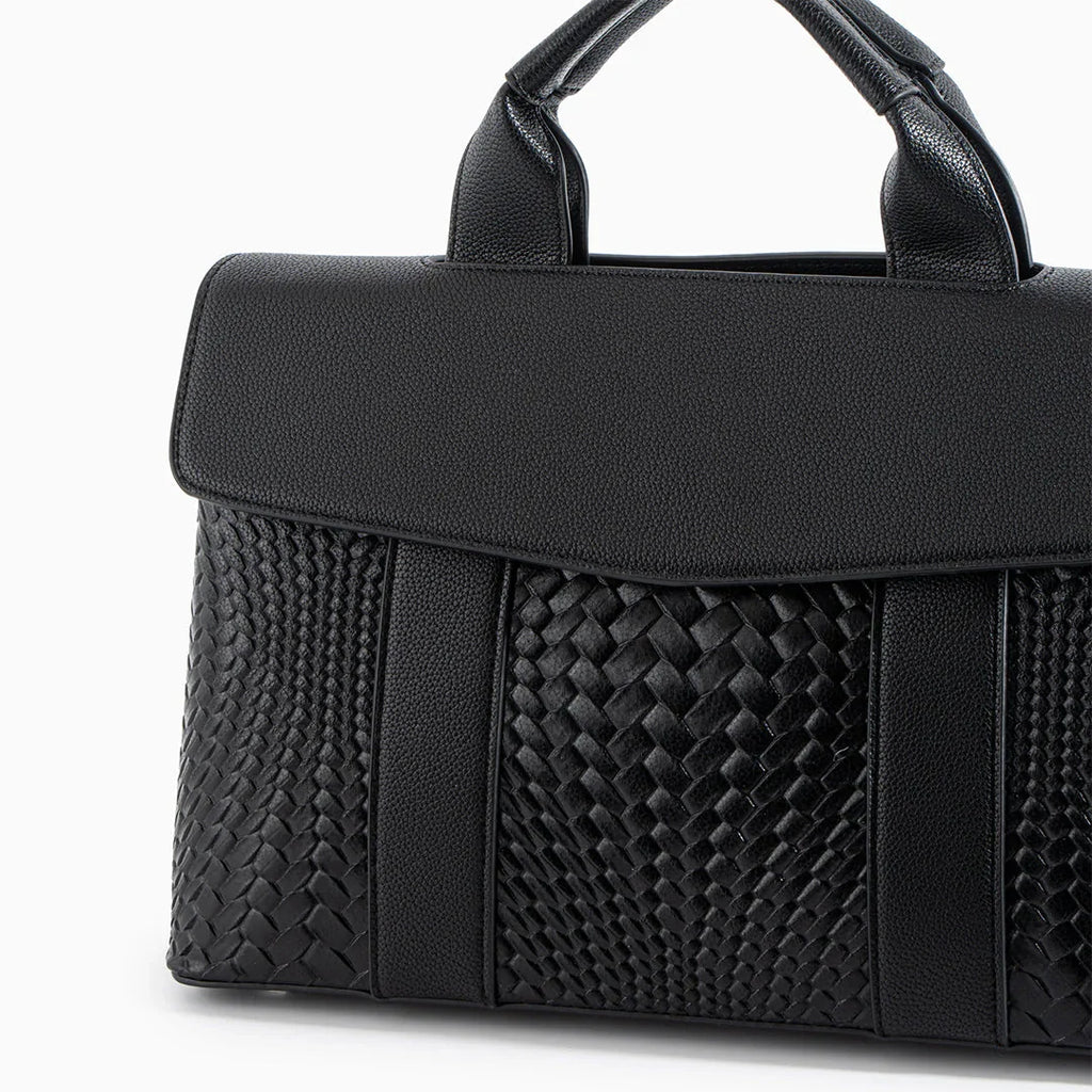 Vioraia Brittany Everyday Medium Tote Bag