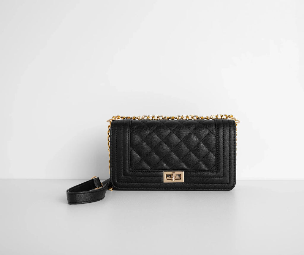 Quilted Elegance Faux Leather Handbag