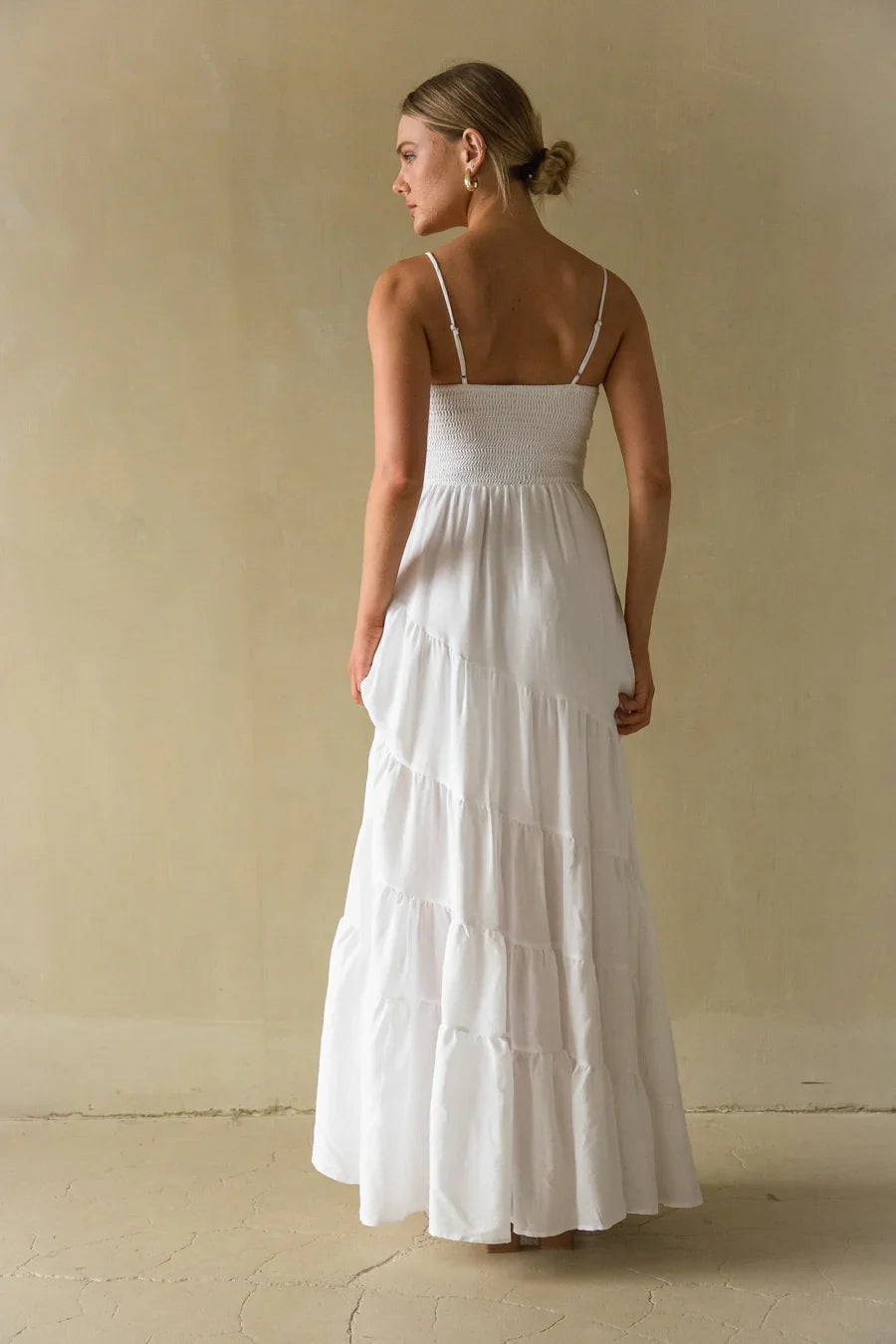 Donna Twist Front Maxi Dress