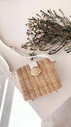 Lucinda Straw Shell Bag