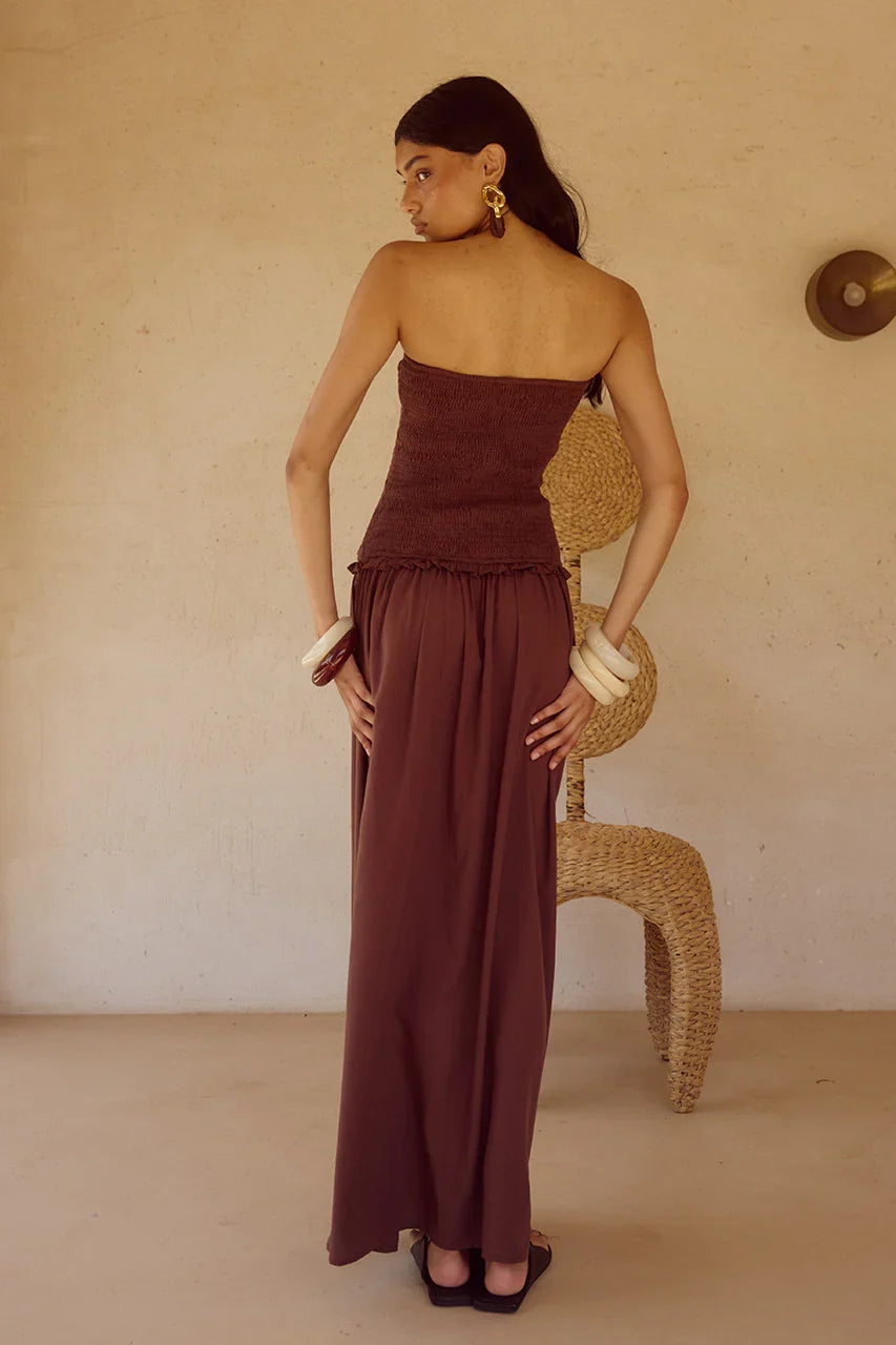 FLEUR SHIRRED STRAPLESSS MAXI DRESS - CHOCOLATE