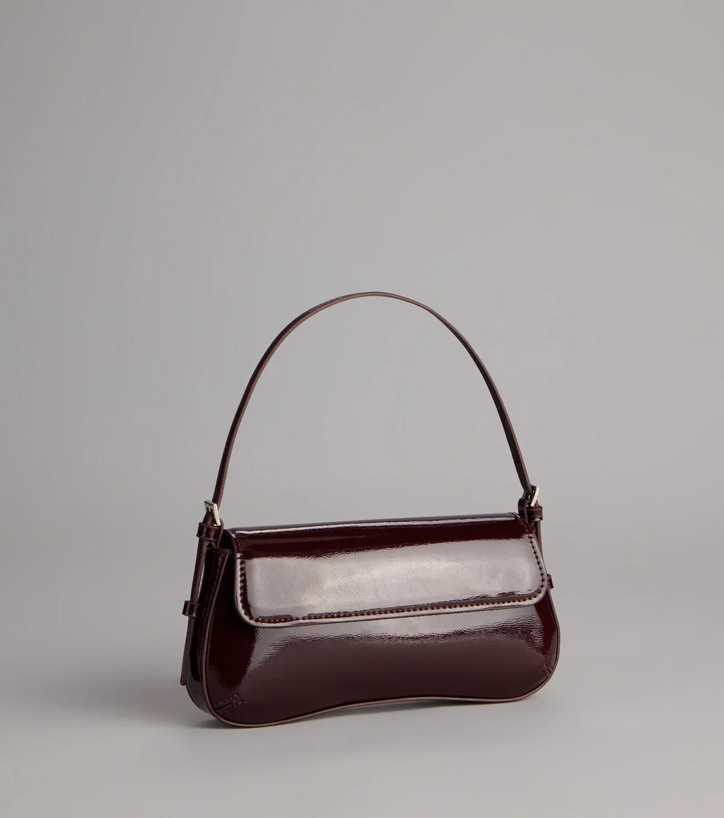 High Gloss Moment Shoulder Bag